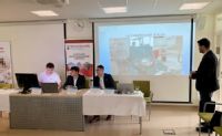 MUDr. Miroslav Hudec prezentuje novinku 3D-Teamu Nemocnice AGEL Třinec-Podlesí na tiskové konferenci