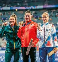 Nikola Ogrodníková si z Paříže dovezla bronzovou medaili