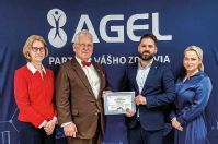 Zľava: Ing. Gabriela Franková – zástupkyňa riaditeľa Spojenej akreditačnej komisie (SAK), MUDr. David Marx, Ph.D. – riaditeľ Spojenej akreditačnej komisie (SAK),
MUDr. Jakub Rybár – riaditeľ AGEL Clinic, Mgr. Anna Žabková – námestníčka pre ošetrovateľstvo AGEL Clinic