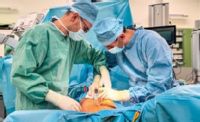 Robotická chirurgia je veľmi šetrná k pacientovi, operačné rany sú výrazne menšie, čo urýchľuje zotavenie