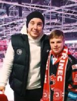 Setkání snů: Lukáš s hráčem HC Oceláři Třinec Marko Daněm,
který mu daroval svůj dres