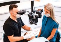 12 zubních pracovišť pracuje s technologiemi, jako je CAD/CAM
systém, digitální plánování rekonstrukcí, 3D tisk či dentální laser