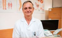  MUDr. Daniel Václavík, Ph.D.,
primář neurologického oddělení