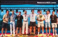 Malá kopaná: 1 Levíci (Nemocnice AGEL Levice) 2 New Jersey
(Nemocnice AGEL Nový Jičín) 3 Mamuti (Středomoravská nemocniční)