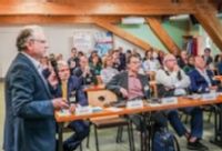 Prof. MUDr. Roman Herzig, Ph.D., FESO, FEAN, člen Vědecké
rady AGEL, přednášel o novinkách v iktové léčbě
